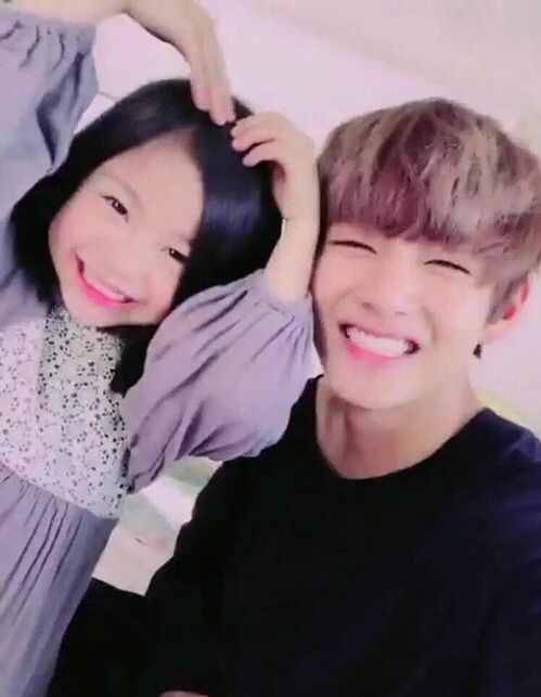 Lovely Daddy Kim Taehyung | ARMY's Amino