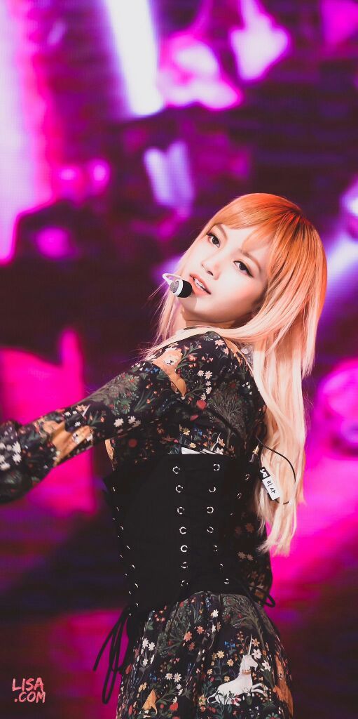 Blackpink Lisa (8) | K-Pop Amino