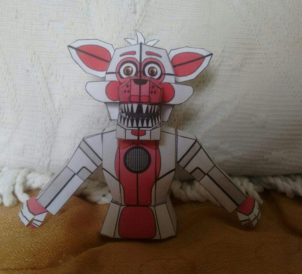 F. Foxy papercraft | Five Nights at Freddys PT/BR Amino