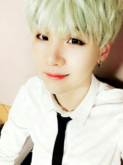 Suga with the GREATEST green hair | ARMY's Amino