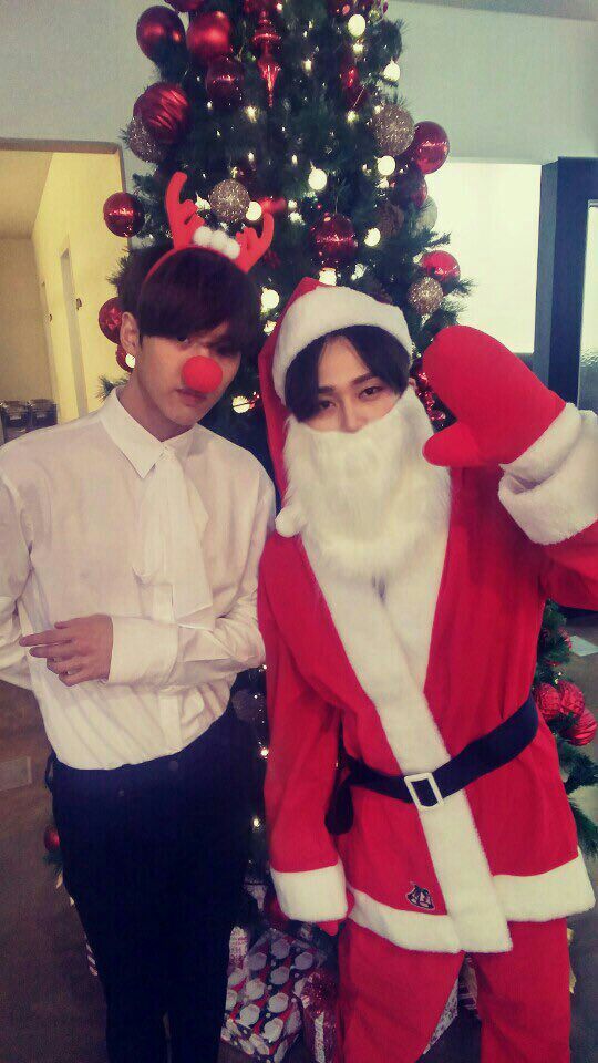 Hongseok And Edawn Merry Christmas Pentagon 텐타스틱 Amino