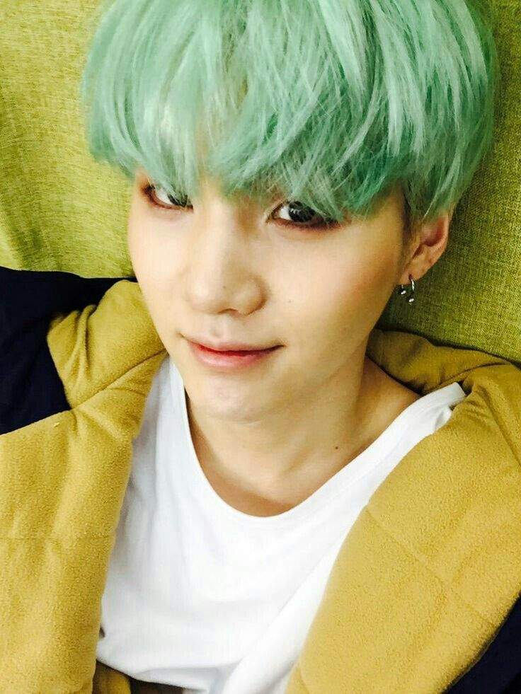 Suga with the GREATEST green hair | ARMY's Amino