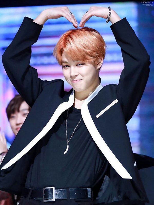 Sinplemente perfecto | Park Jimin Amino Oficial Amino