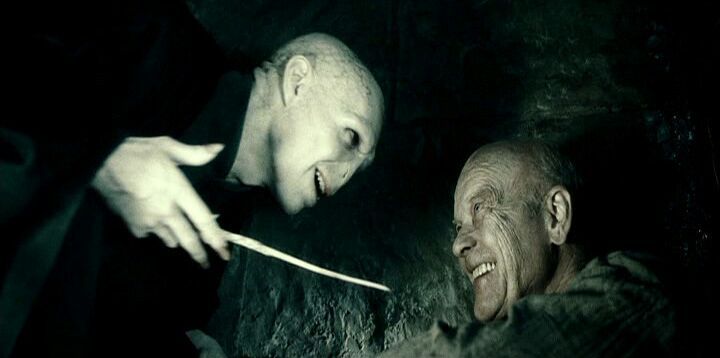 Grindelwald vs. Voldemort Who Was Worse Harry Potter Amino Grindelwald vs. Voldemort Who Was Worse Harry Potter Amino