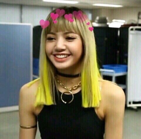 Lisa BlackPink | K-Pop Amino