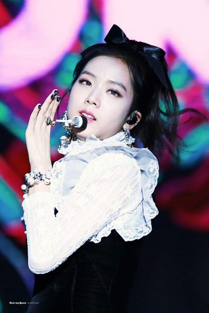 Sessão de fotos especial - Kim Jisoo | •Kpop• Amino