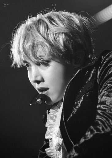 J-Hope on stage appreciation | ARMY's Amino