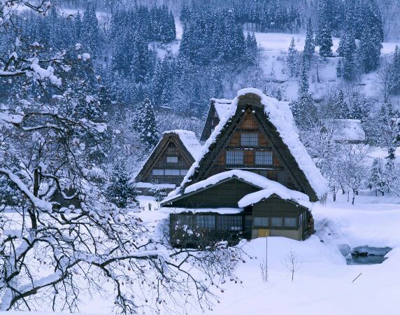 Historic villages Shirakawa-go And Gokayama 🏘🏞 | Japan Amino