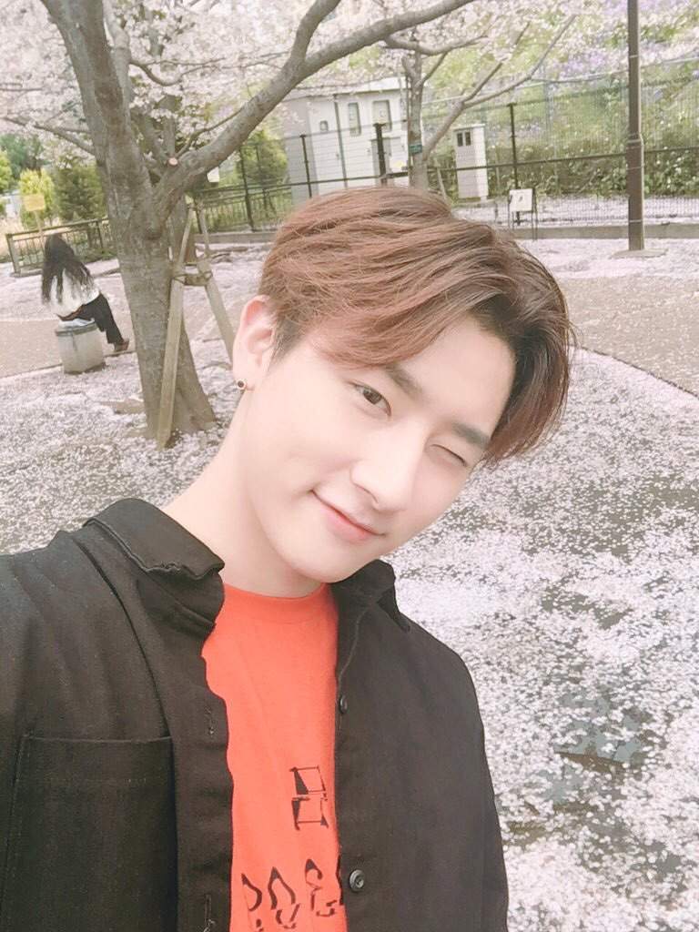 Im Changkyun: Selca Appreciation | K-Pop Amino