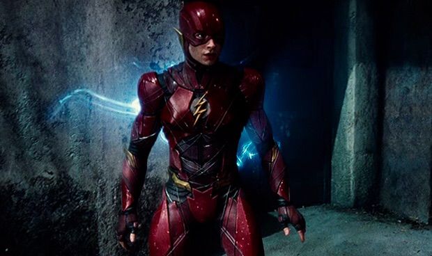 EZRA MILLER DCEU FLASH BLUE LIGHTNING EXPLAINED!!! By JaeRoar!!!?⚡️ |  Comics Amino