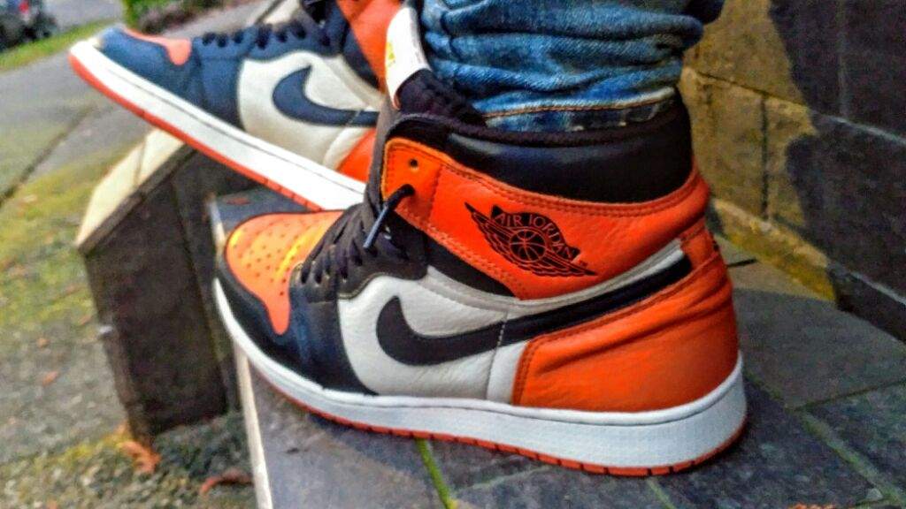 shattered backboards 1s