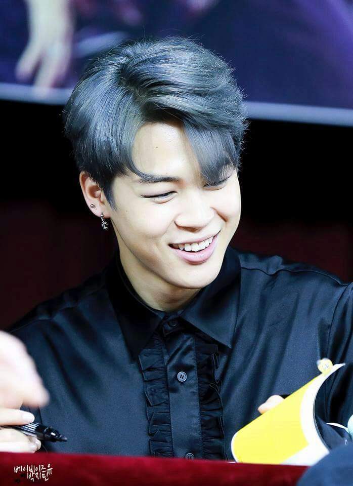 Park jimin sorrindo | Wiki | ARMY-BR Amino