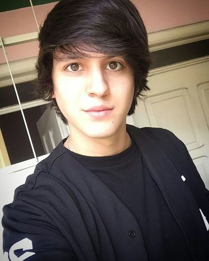 Christopher Vélez | Wiki | CNCO Amino