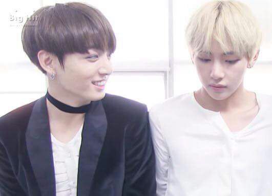 The way Taekook look each other😍😍😘 | ARMY's Amino