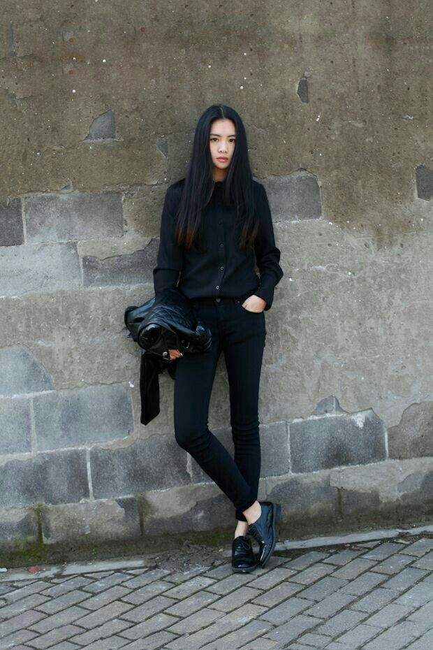 All Black Outfits》#1 | Korean Fashion Amino