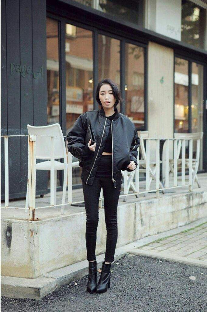 All Black Outfits》#1 | Korean Fashion Amino
