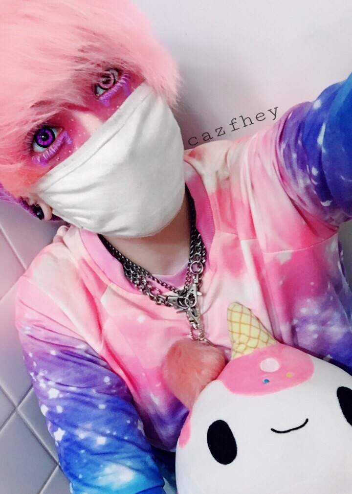 Elfgutz inspired galaxy boi | Cosplay Amino