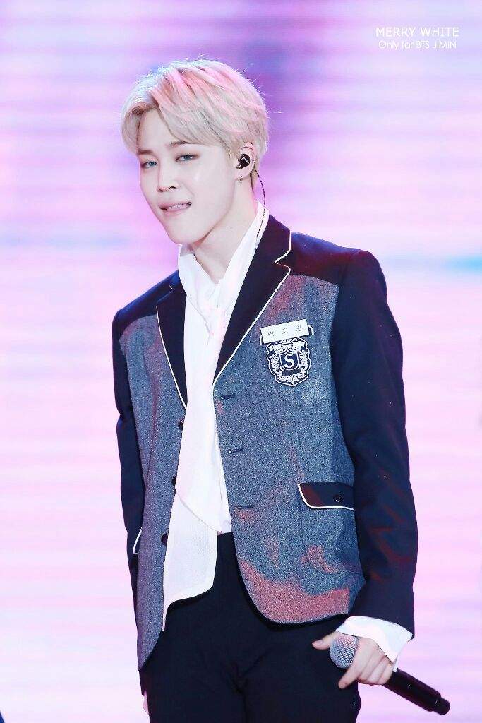 Jimin at the Golden Disc Awards - Part 2 | Park Jimin Amino