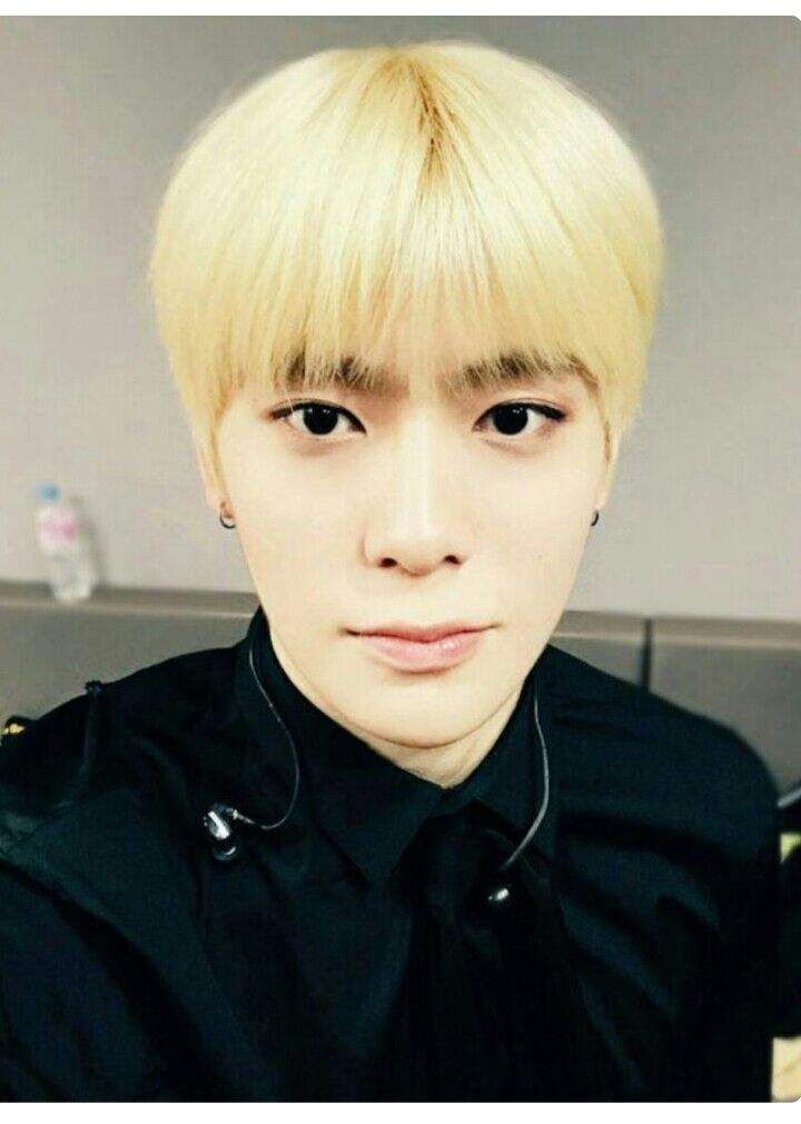 PHOTOS OF JAEHYUN PROVE HE LOOKS AMAZING AS A BLONDE | NCT (엔시티) Amino