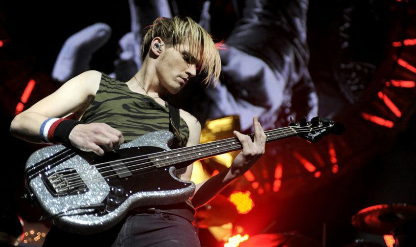 mikey way signature