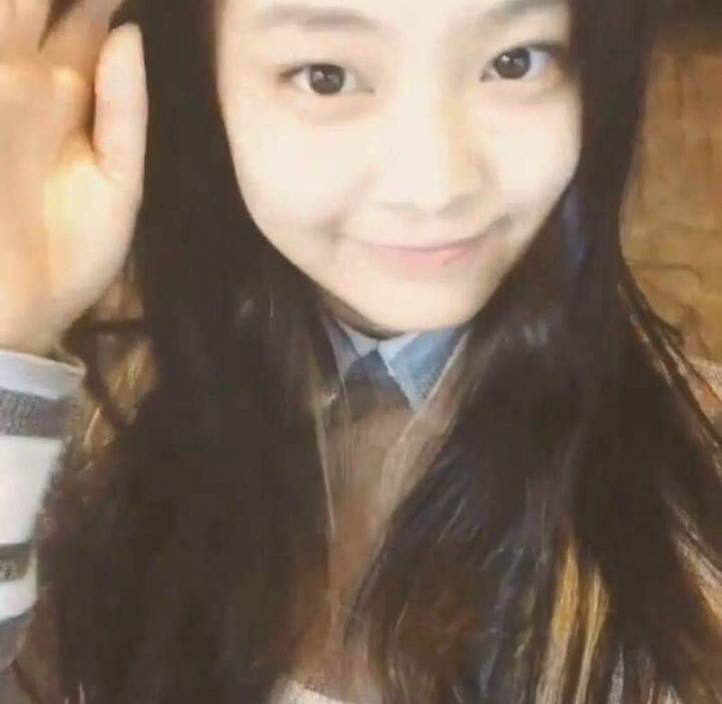 JENNIE PREDEBUT RARE PICS .｡.:*☆ | BLINK (블링크) Amino