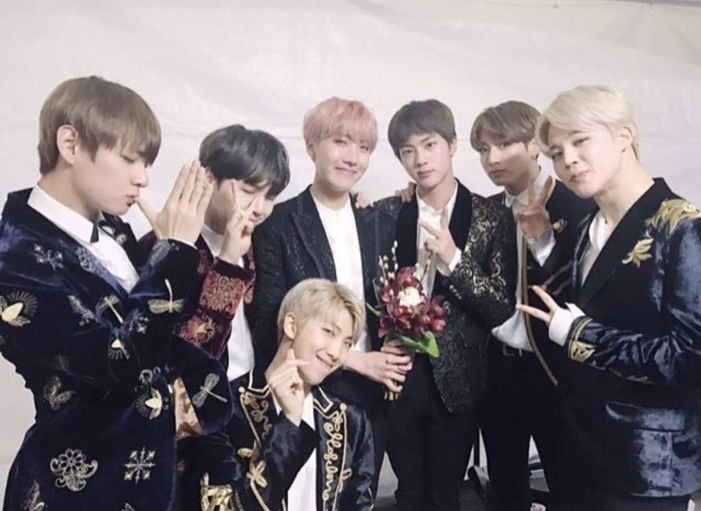 BTS breaks the record of winning four awards in seoul music awards ...