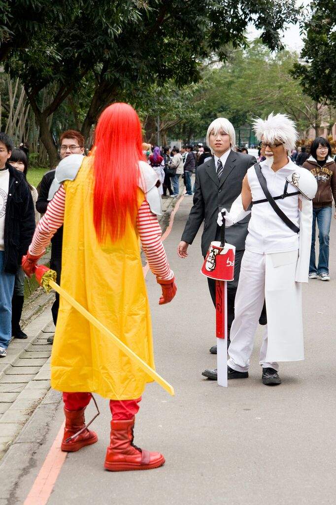 Cloud(KFC) VS Sephiroth(McDonalds) •Anime• Amino