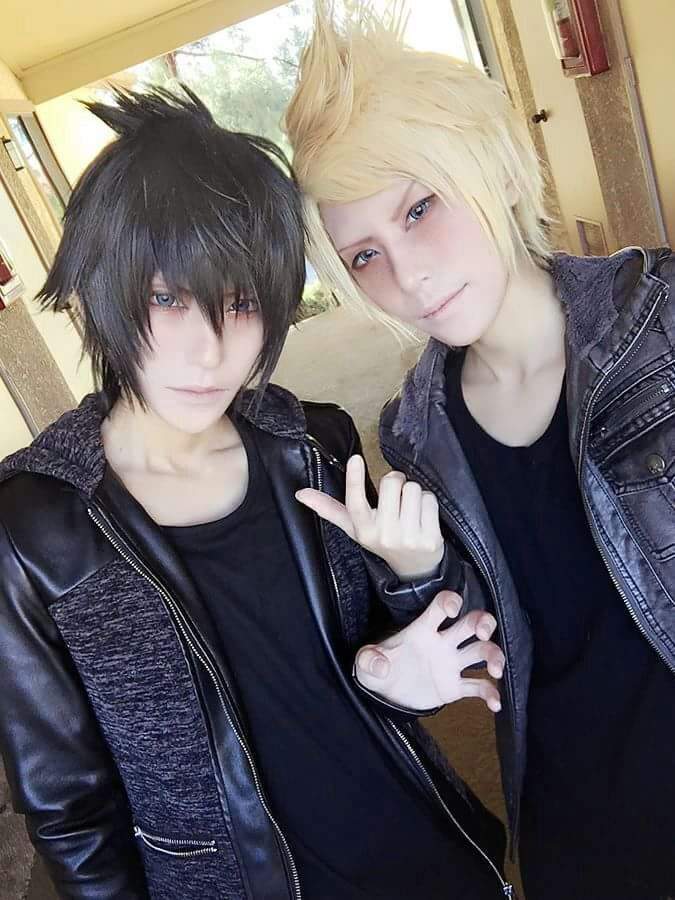 Noctis & Prompto Cosplay | Anime Amino