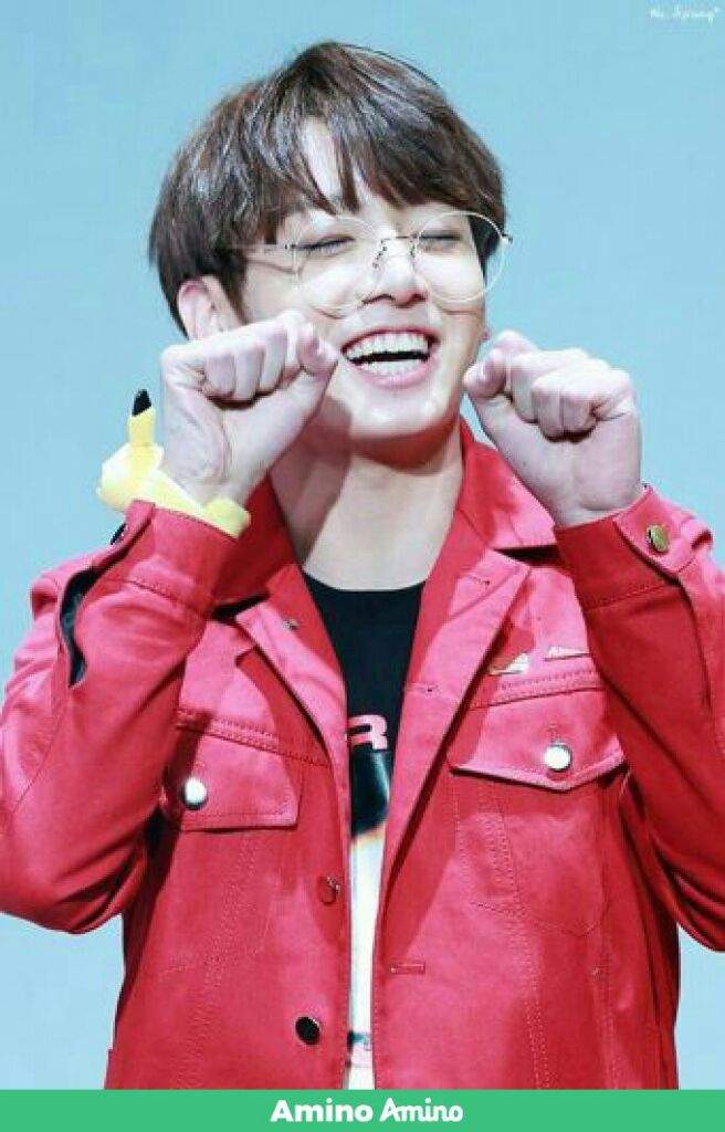 Voten¿como Prefieren Que Sea Jungkook Sexy😏😏o Tierno😊😊 Armys Amino