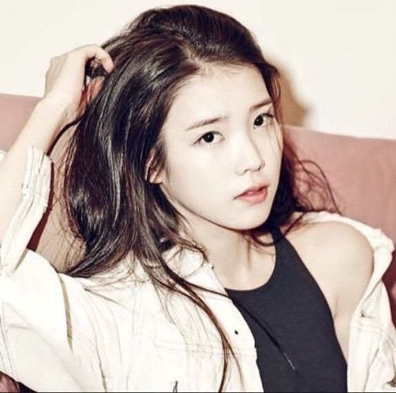 IU (Lee Ji Eun) | Wiki | K-Soloist (케이-독주자) Amino