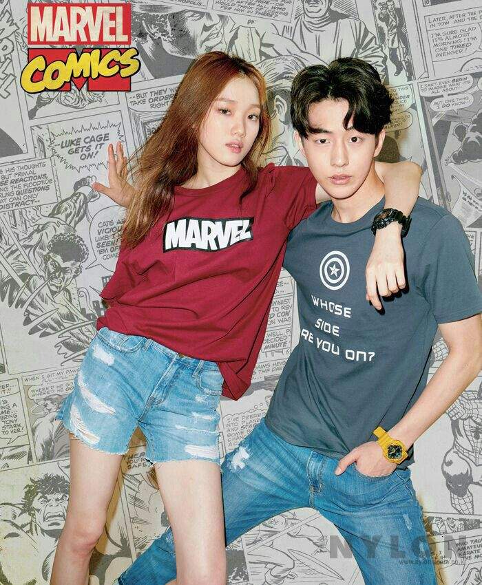 Nam Jo Hyuk berpose bersama sang mantan kekasih, Lee Sung Kyung