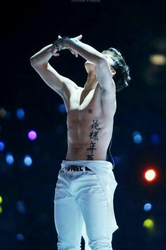 Korea men abs appreciation | K-Pop Amino