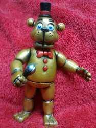 juguetes de golden freddy