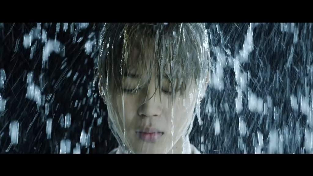 Why Jimin usually related to water? | ARMY's Amino