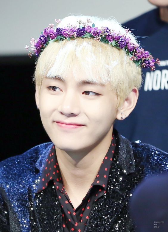 BTS in Flower Crowns | K-Pop Amino