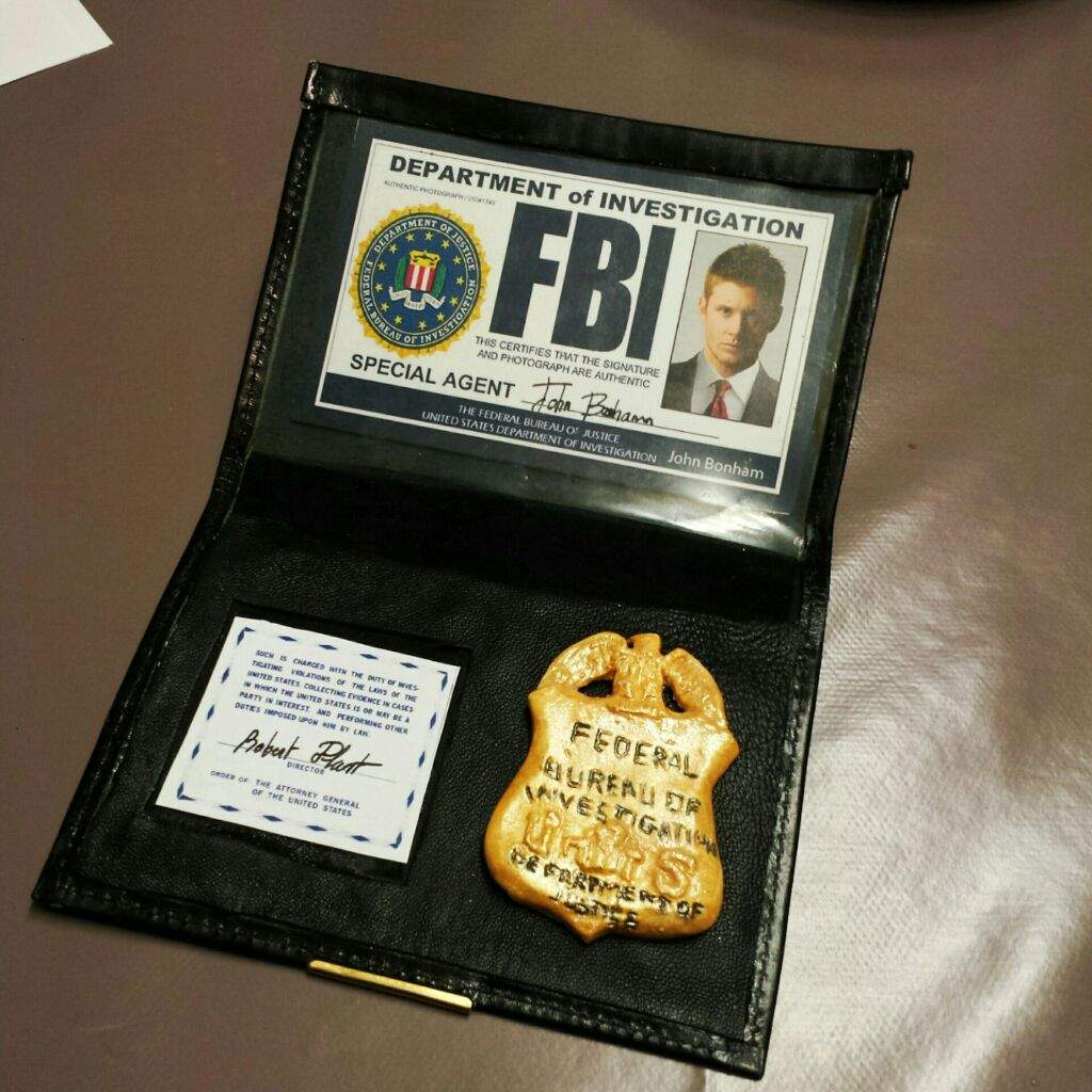 Cosplay Prop: Homemade Dean's Fake FBI Card | Supernatural ...