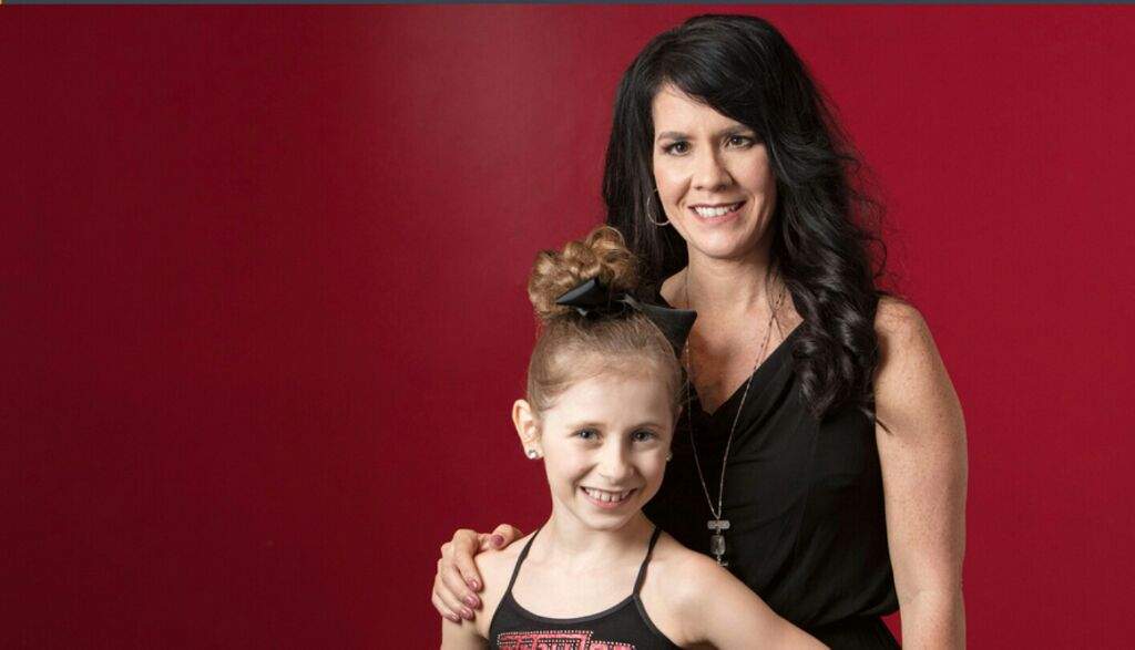 Ellianna Walmsley | Wiki | Dance Moms Amino