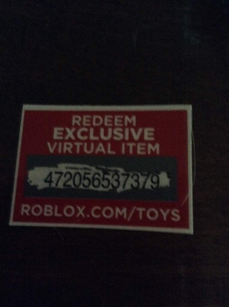 how to redeem toy code roblox