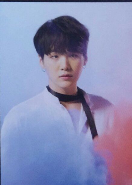 {SUGA}WING TOUR IN SEOUL PhotoBook | Genius Yoongi Amino