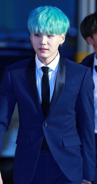 Min Yoongi In Suit😍 | ARMY's Amino