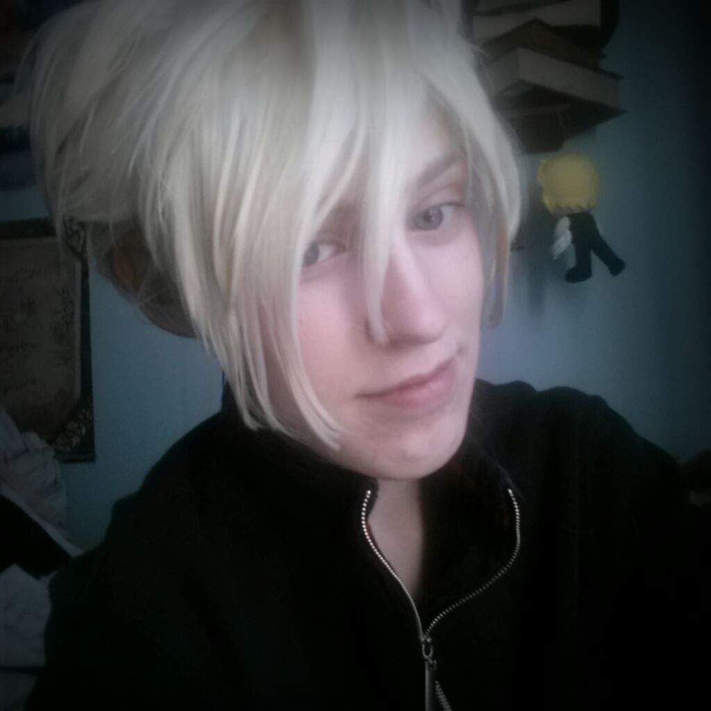 cloud strife spiking wig