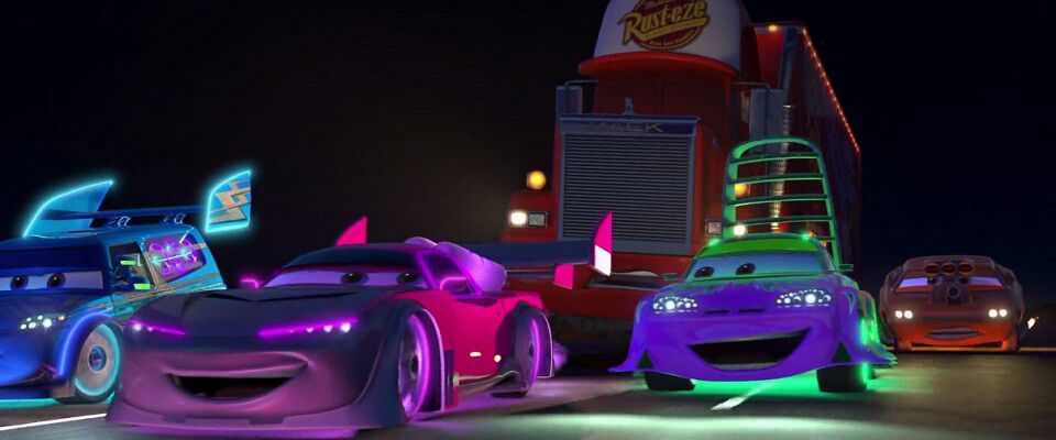 Movie Review #40: Cars | Cartoon Amino