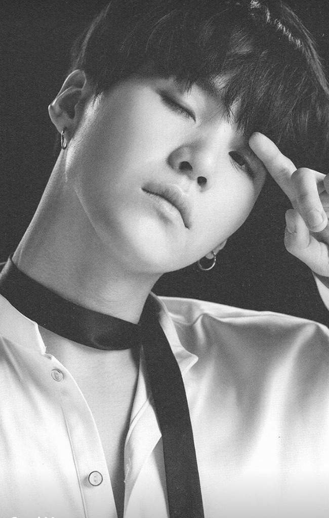 BTS SUGA FACE PHOTO BOOK PICTURES | ARMY's Amino