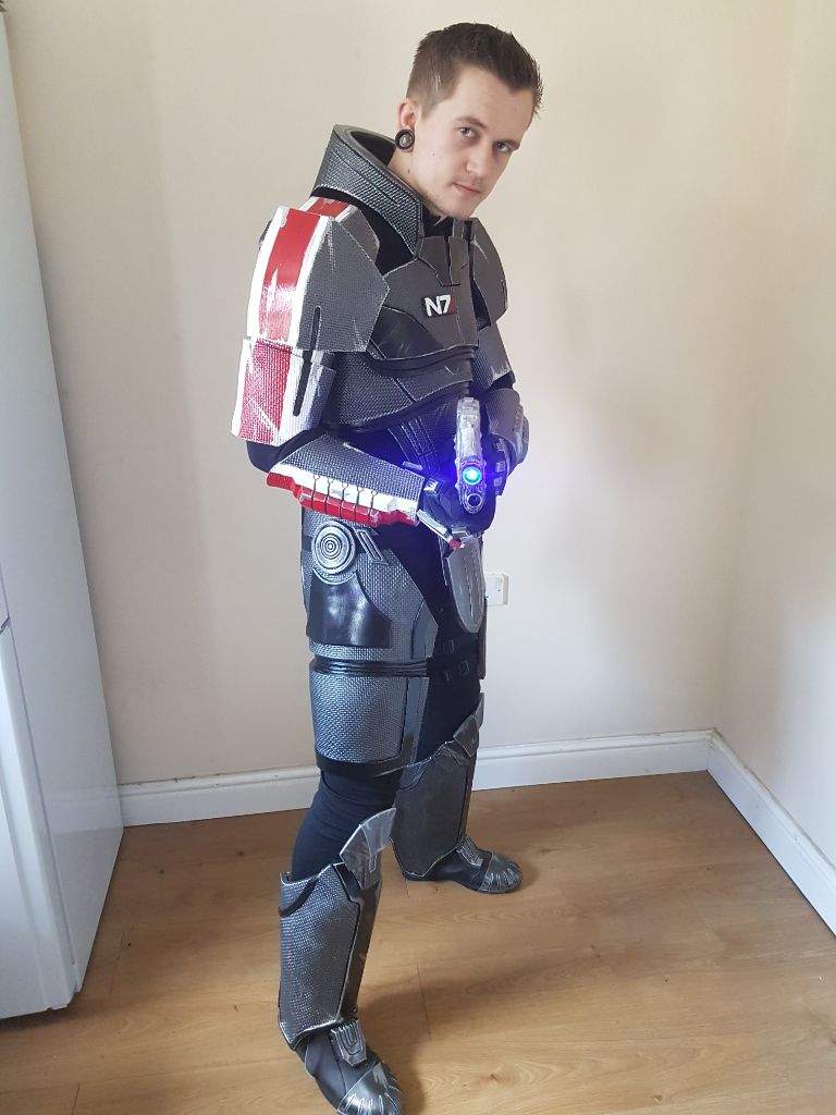 N7 Armour build. FINISHED | Cosplay Amino