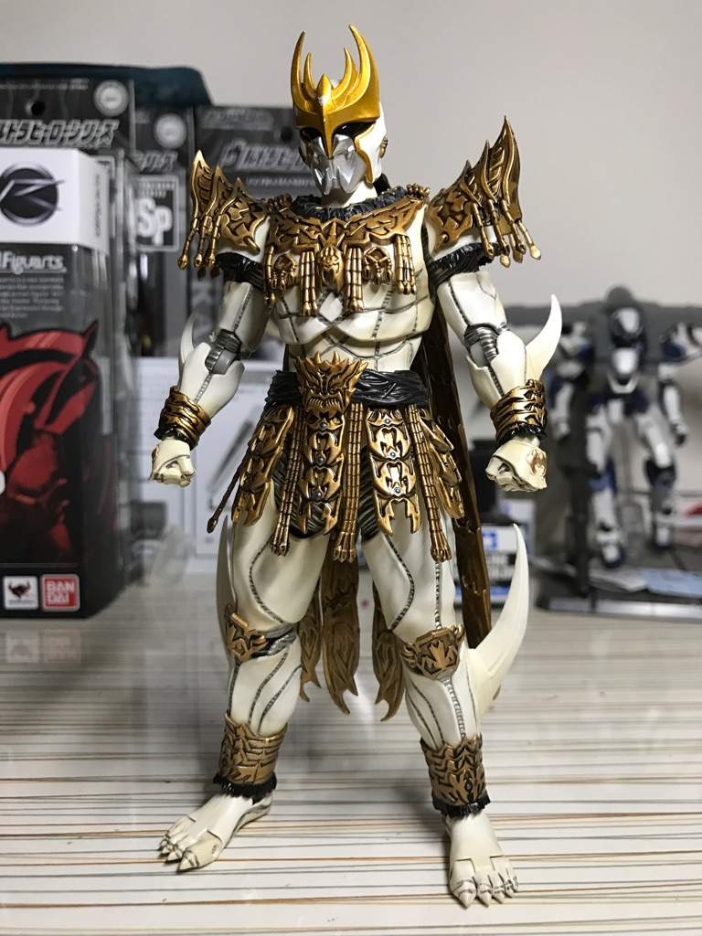 Shf真骨雕未确认生命体0号 假面骑士kuuga 究极黑暗 Toys Amino