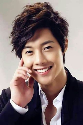 Resultado de imagen para kim hyun joong