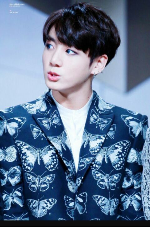 Jungkook with blue contacts(21 pics) | Jeon Jungkook 전정국 Amino