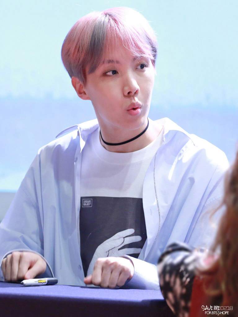 Cute (j hope) pics | ARMY's Amino