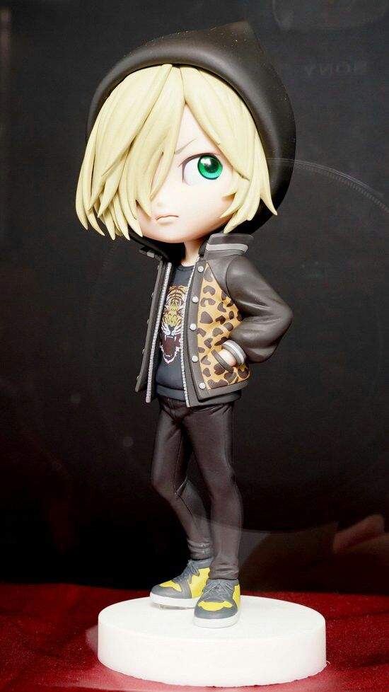 yurio figure