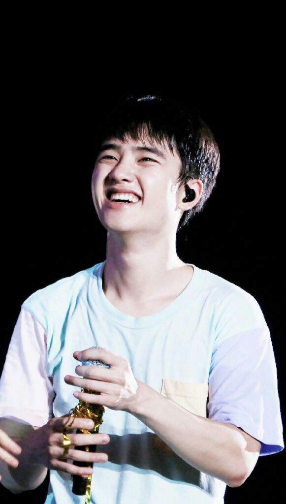 SUCH A BEAUTIFUL SMILE BY DO KYUNGSOO 😍 | EXO (엑소) Amino